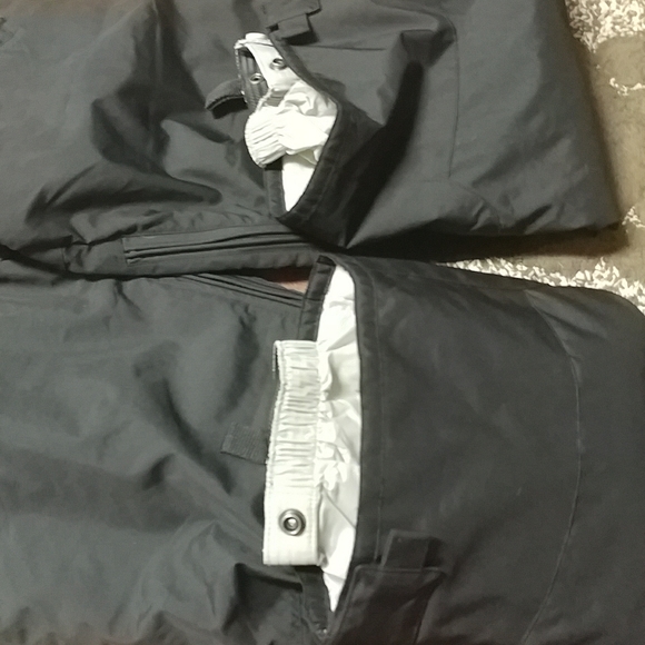 E408 - Picture 11 of 12